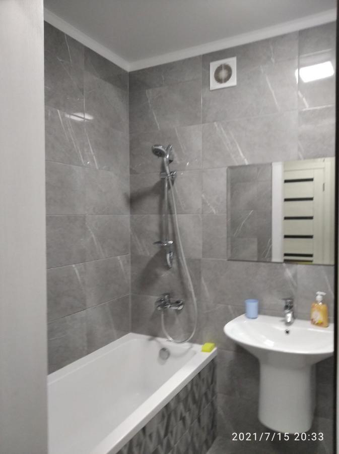 Жк Версаль Парк Apartment Irpin Exterior photo